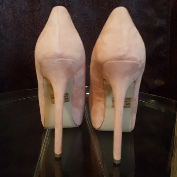 NWOT Pink Suede Platform Heels - Picture 3 of 5